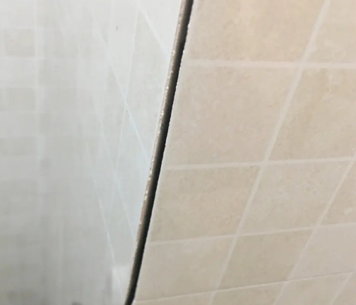 长葛瓷砖空鼓维修公司分享阳台瓷砖脱落的修复过程可以分为以下几个步骤